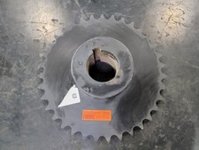 SURPLUS NEW RB International H100B35215A Roller Chain Sprocket