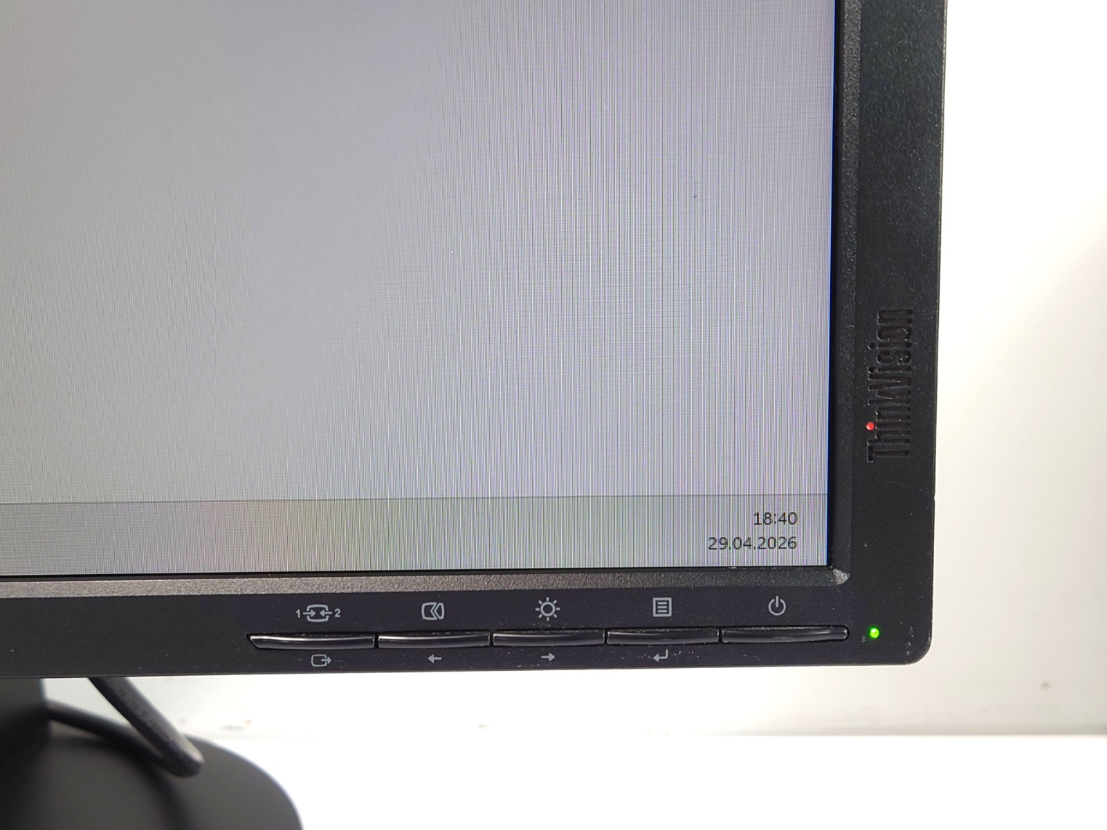 Monitor Lenovo ThinkVision T2254pC 22" LED foto 3