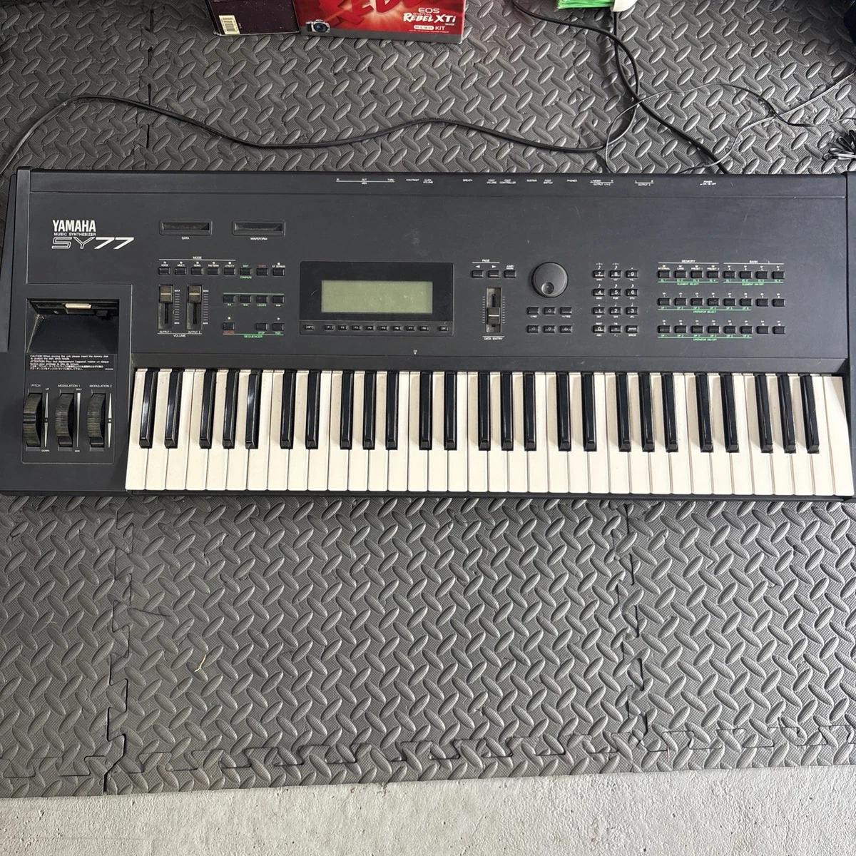 Preços baixos em Yamaha Sy77 | eBay