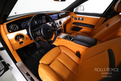 2021 Rolls-Royce Ghost - Picture 4 of 12