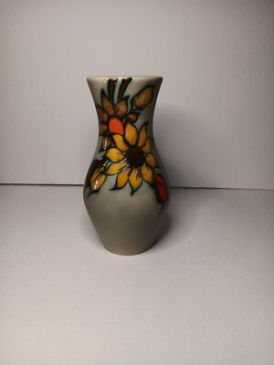 Gouda Holland Aster FLORA Keramik kleine Keramikvase niederländische Keramik 6'' HOCH