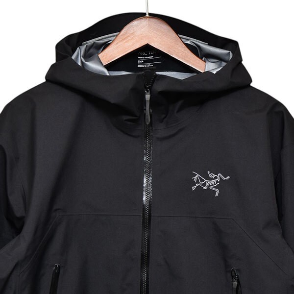 ARC'TERYX ARC TERYX Arc teryx 2024 modello GORE TEX BETA JACKET M giacca parka montagna blu