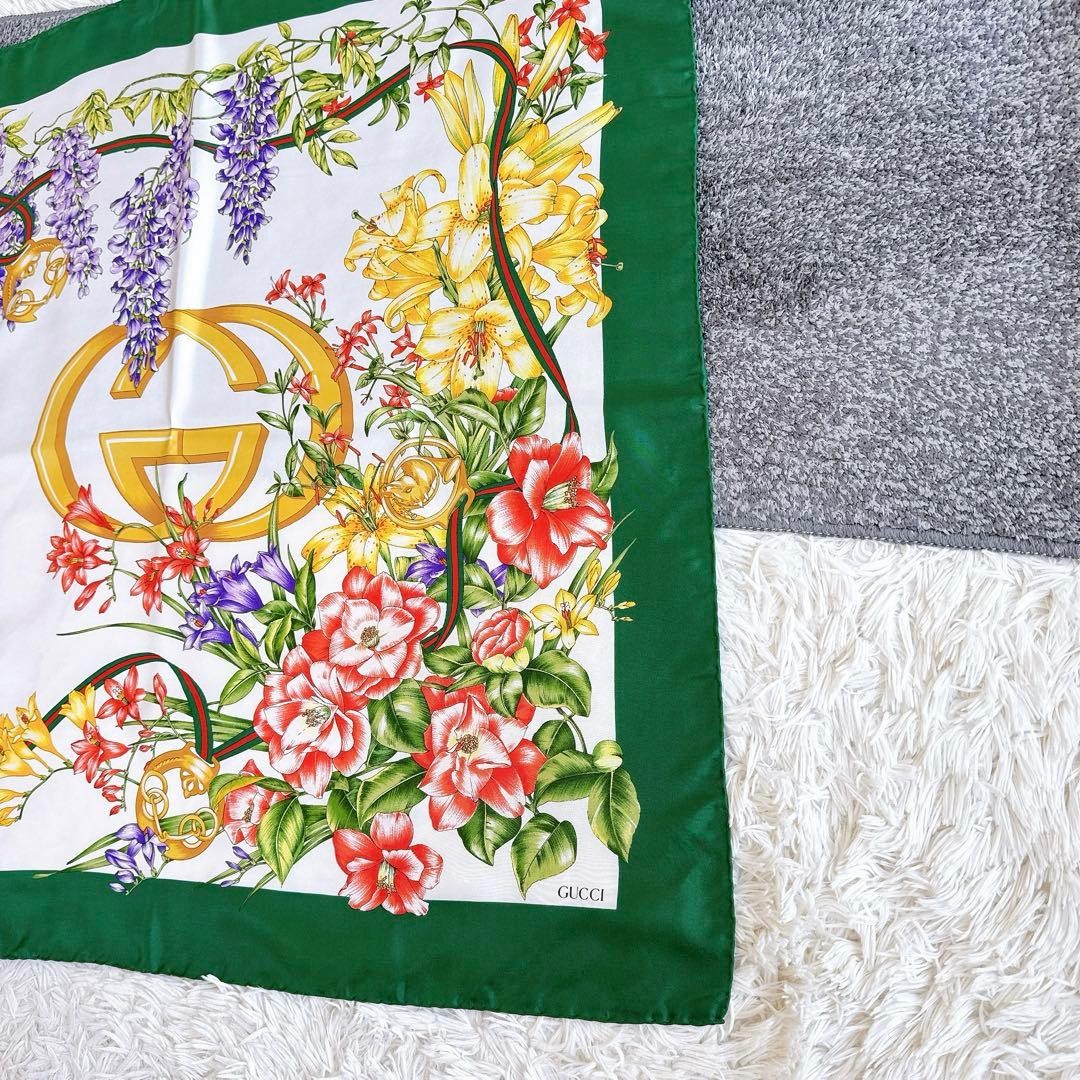 Good condition Gucci scarf interlocking floral pa… - image 5