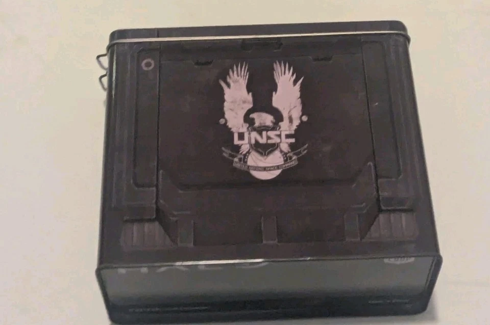 Loot Crate Exclusive Halo 5 Guardians UNSC Ammo Crate Tin Lunch Box 2015 - Image 3 of 4