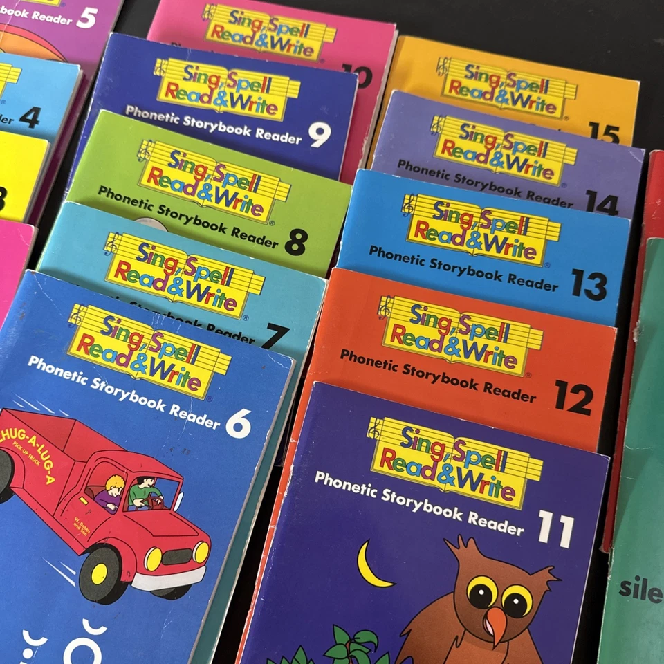 Sing, Spell, Read And Write- Level 1 Readers 1-17 (Complete Set) (2nd Edition) - Image 3 of 4