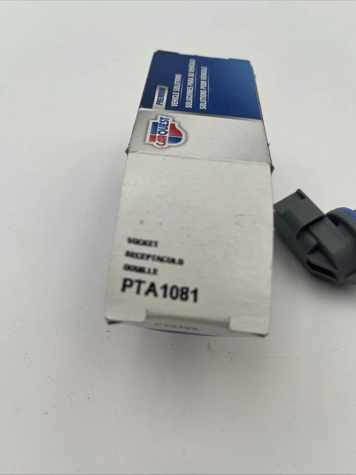 Enchufe de luz de respaldo Carquest Premium PTA1081 Foto 2 de 4