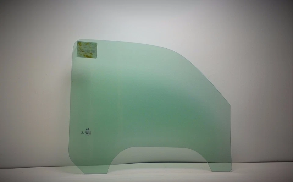 Fits:99-06 Chevrolet Silverado/Tahoe/Suburban Driver Side Left Front Door Glass - Image 4 of 4