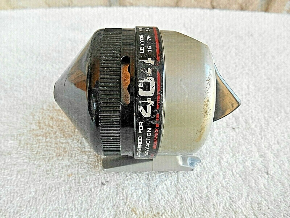 Vintage 1983 ZEBCO 404 Spinning Reel WIDE RANGE POWER DRAG