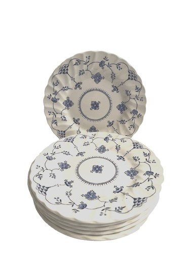 VTG Myott Finlandia Staffordshire Blue and White 7 inch Plates (2