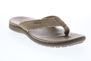 crocs santa cruz canvas flip