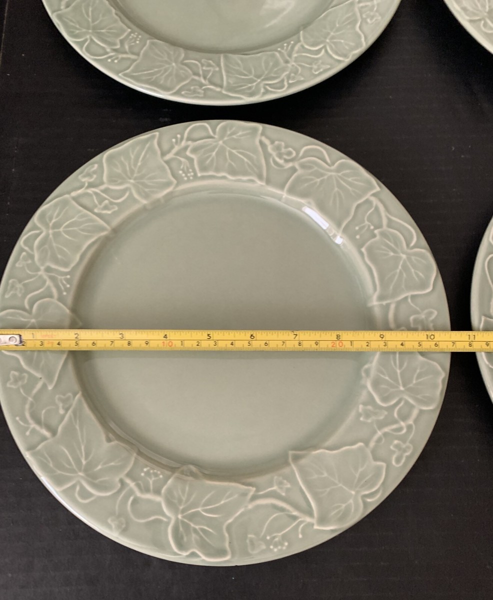 4 Varages France Pale Green Embossed Ivy Leaves Dinner Plates READ