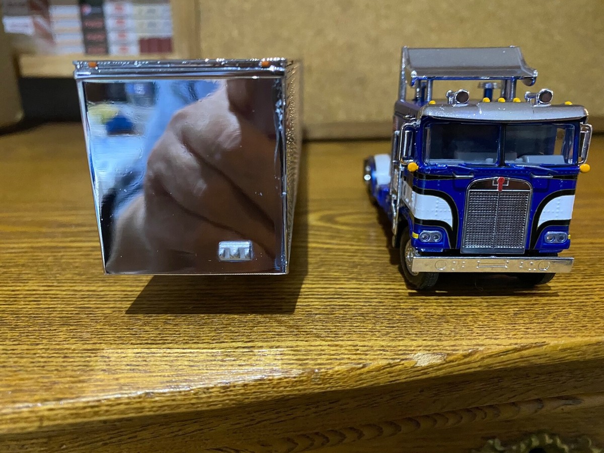 1/64 DCP K100 CUSTOMIZED KENWORTH & CHROME 53 FT. DRY VAN TRAILER