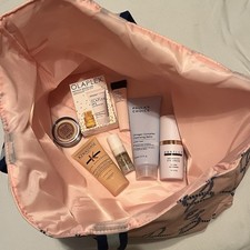 Keratase,Laura Mercier,Olaplex,Ouai,Drmtlgy,Paulas choice&Estee Lauder BeautyBag