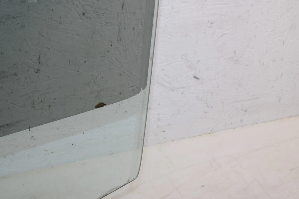 Оригинальное стекло для передней левой двери окна Nissan Juke 2011-2017 годов выпуска LS40 - Изображение 3 из 4