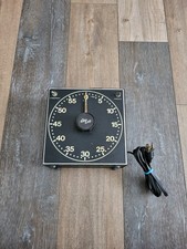 Vintage GraLab Model 300 Mechanical Darkroom Timer Tested Working