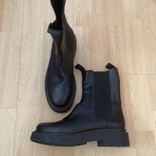 Black Leather Boots Size 8 Nearly New
