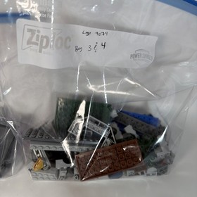 LEGO Castle 7079 Drawbridge Defense Complete Gold Knight cas415 Fantasy Era 2009