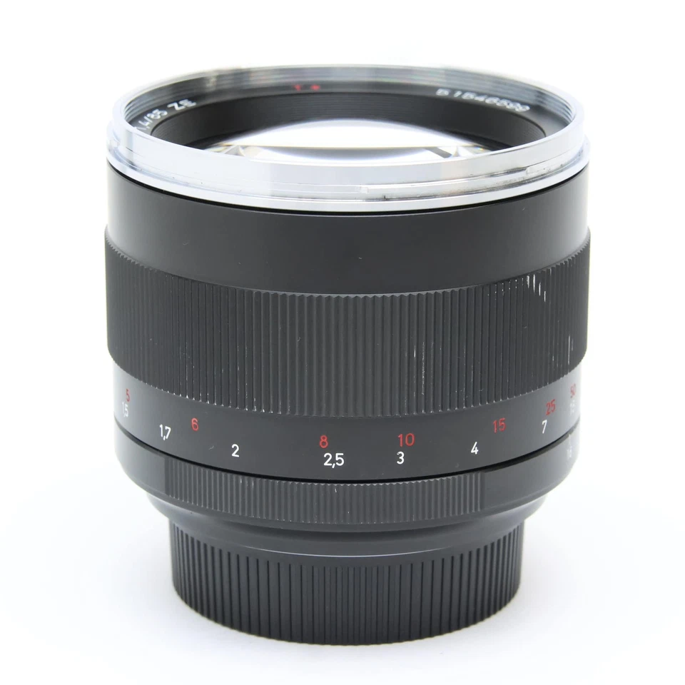 Carl Zeiss Planar T* 85mm F/1.4 ZE (for Canon EF mount) #102 - Image 4 of 4
