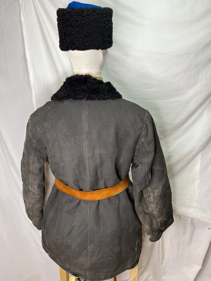 Abrigo soviético ruso de piel de oveja de la Segunda Guerra Mundial, concha de algodón negro talla XL Foto 2 de 2