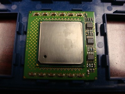 Intel Xeon SL6EP 2.40GHz 400MHz FSB 512KB L2 Cache Socket PPGA603 Processor