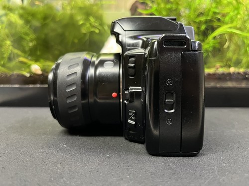 Minolta Maxxum 3XI SLR 35mm Film camera W/Minolta AF Power Zoom 35-80mm 1:4-5.6 - Picture 2 of 18