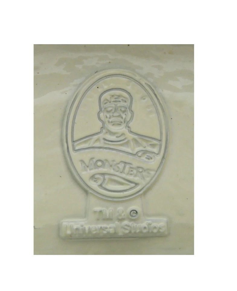 Univeral Studios Monstruos Frankenstein Pintado 3-D Cinturón Hebilla Tatuaje Gótico Hombres Foto 4 de 4