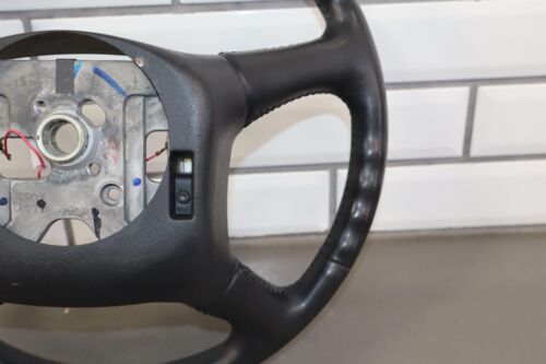 99-02 Chevy GMC GMT800 Leather Steering Wheel - Picture 17 of 18