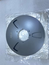  (1) Black Akai 10.5'' 1/4' Light Metal Aluminum Reel To Reel Original .