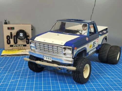 Modelo RC Tamiya F-150 Buggies
