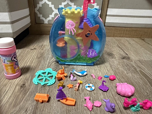 Polly Pocket Sea Life Compact Doll Playset Mini Doll/Figures, Accs, Bubble