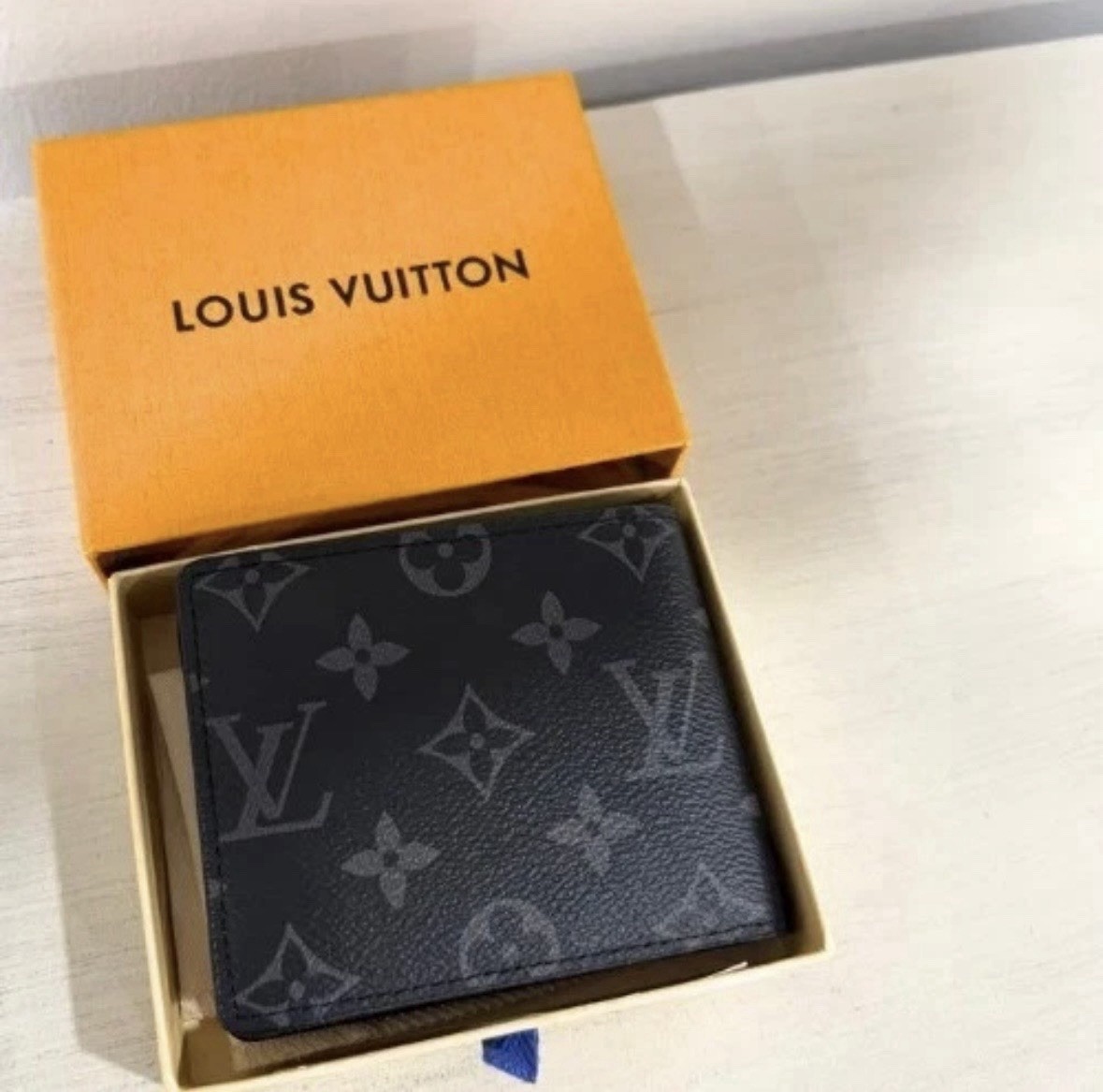 Louis Vuitton Monogram Bifold Men's Wallet Black Logo Accent