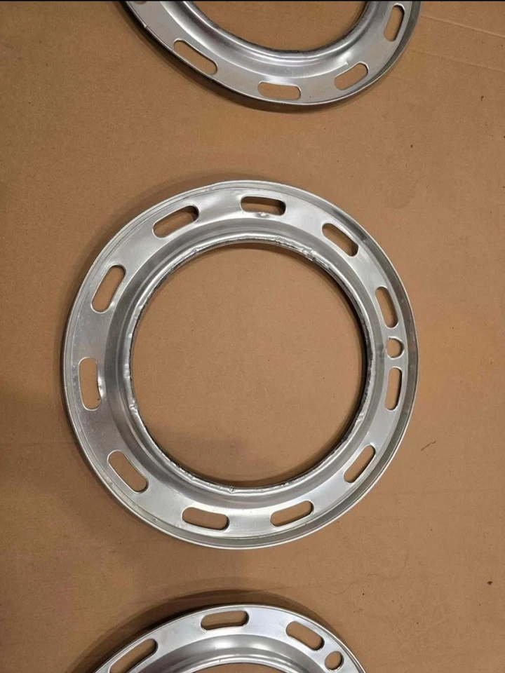 1966 1967 Volkswagen Beetle Vw Bug Wheel Trim Beauty Accessory Rings Patina - Imagem 4 de 4