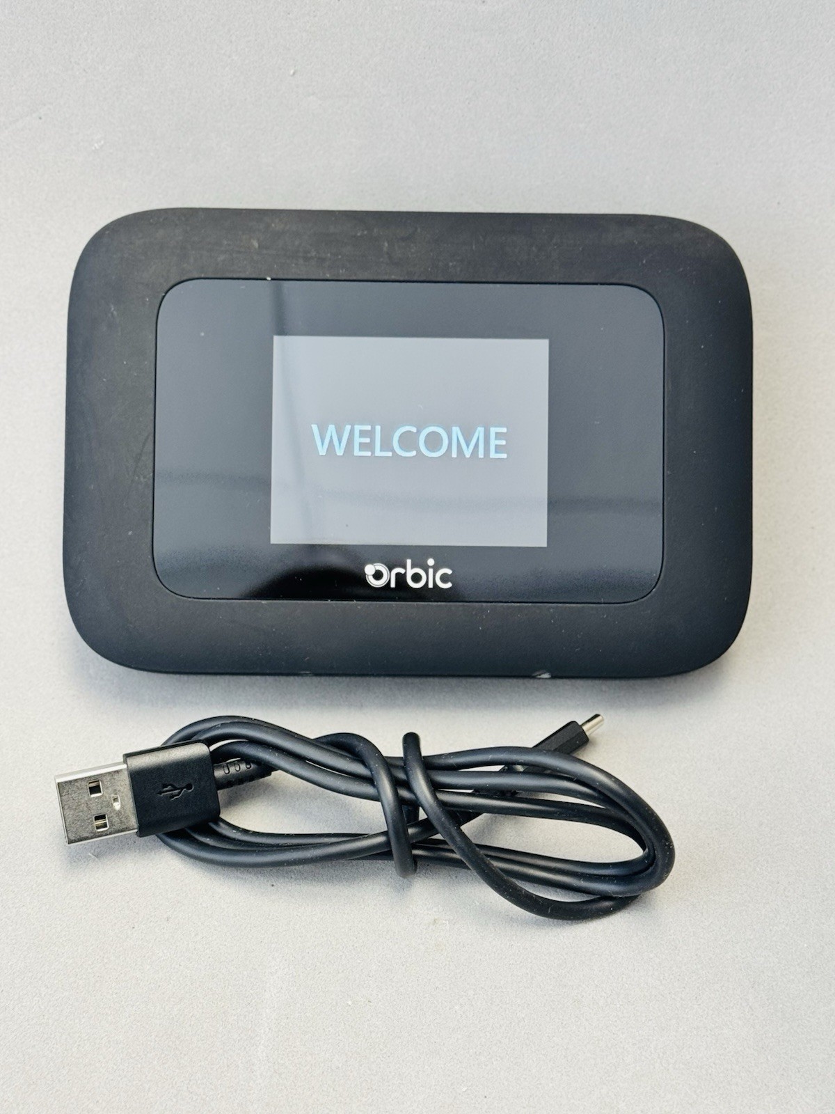 Orbic Router Orbic R500L5 Verizon 5G Mobile Hotspot / MiFi Router w/Battery