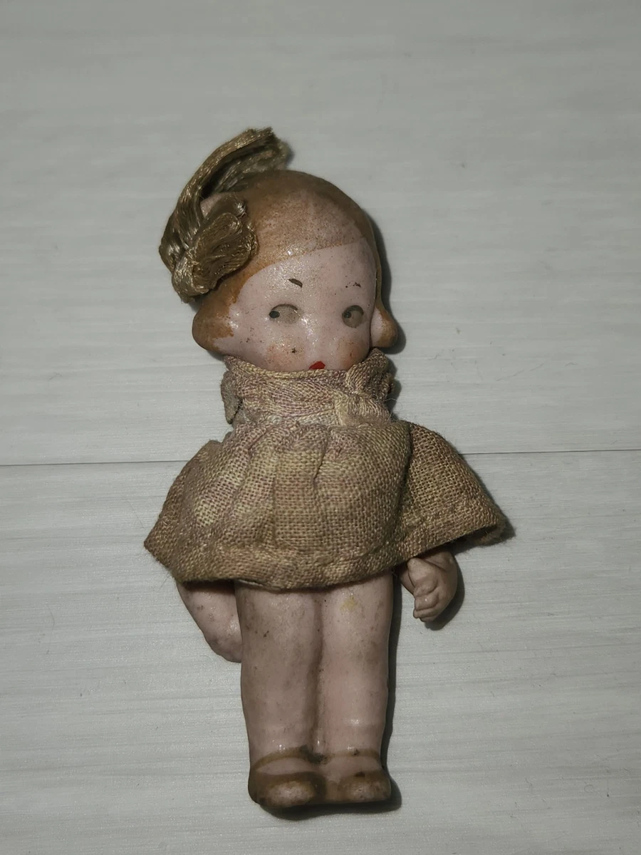 Antique Bisque doll Cat C Hertwig社 Antique Bisque doll Cat C