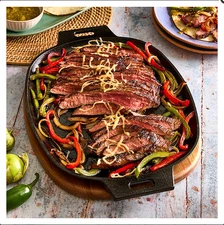 Pampered Chef:Cast Iron Sizzle Skillet & Wood Trivet-FreeShipping