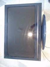 Hitachi L32HP04U TV. Full Working Condition. No Remote.