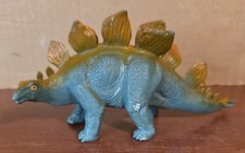 2000 Vintage STEGOSAURUS 9  Plastic Dinosaur Toy Figure 1072-P11