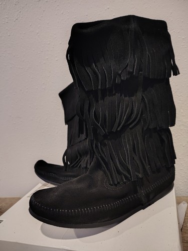 Minnetonka Mocassini 3 Strati Frange Donna Nero Scamosciato Stivali Alti Vitello - Foto 3 di 6