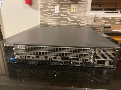 CISCO AS5300 Gateway: 1 QUAD T1/PRI, Dual DSPM - Elite Connectivity Must-Have - Picture 3 of 7