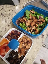 Freshmage Salad Lunch Container To Go, 52-oz Salad Bowls with 3 Compartments