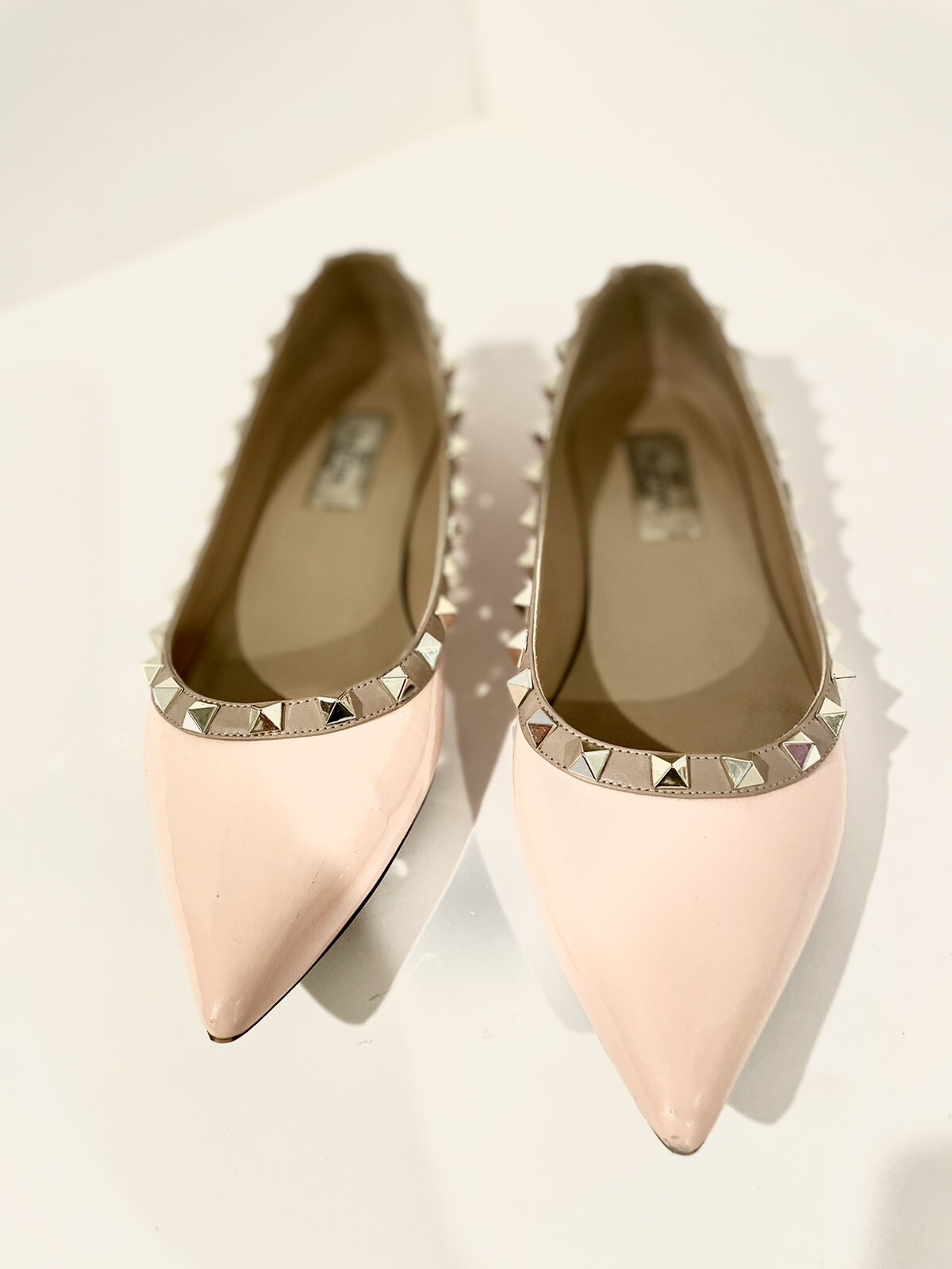 Valentino Rockstud Studded Light Patent Leather Ballet Flats 37