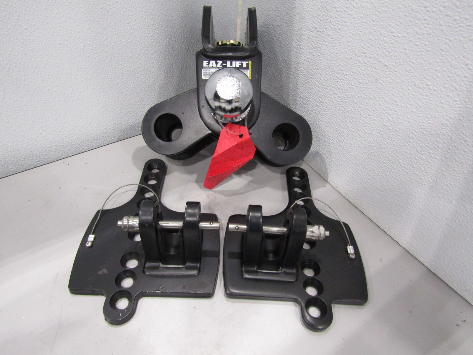 Camco EAZLift Recurve R3 1,000 lbs. Weight Distribution Hitch Kit PN