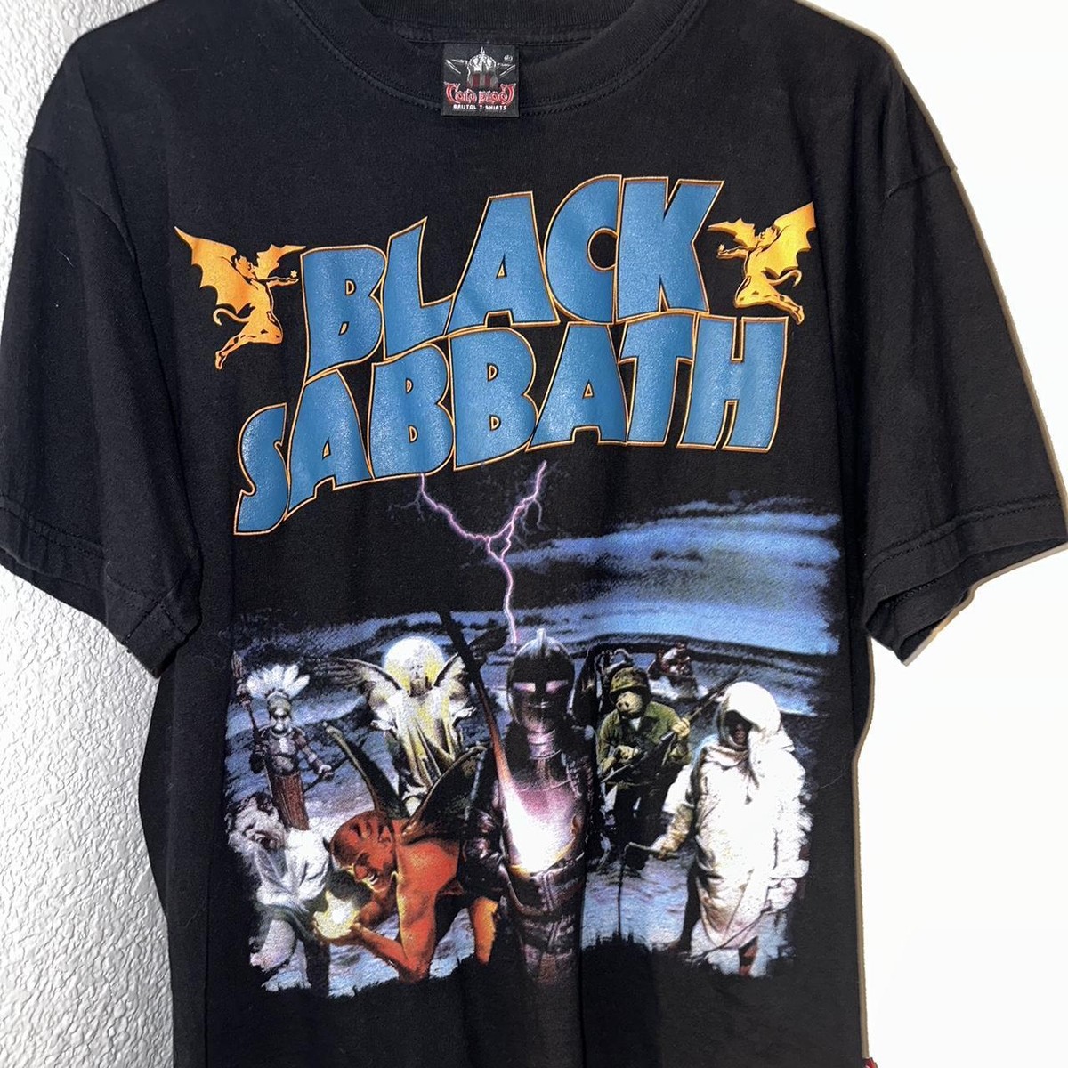 90s Black Sabbath band Graphic short sleeve Unisex T shirt 90s Black Sabbath band Graphic short sleeve Unisex T shirt
