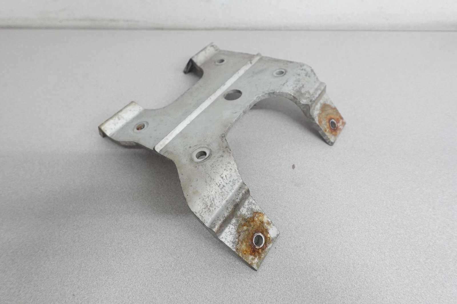 1999-2004 Ski-Doo OEM Engine Support Bracket 512059488 MXZ 700 Grand Touring