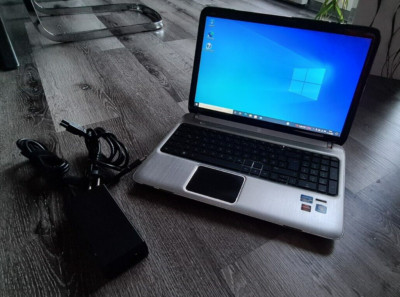 HP Pavilion Entertainment 15.6'' | 640 GB | Intel i5 2.4GHz | 6GB | Window 11 Pro