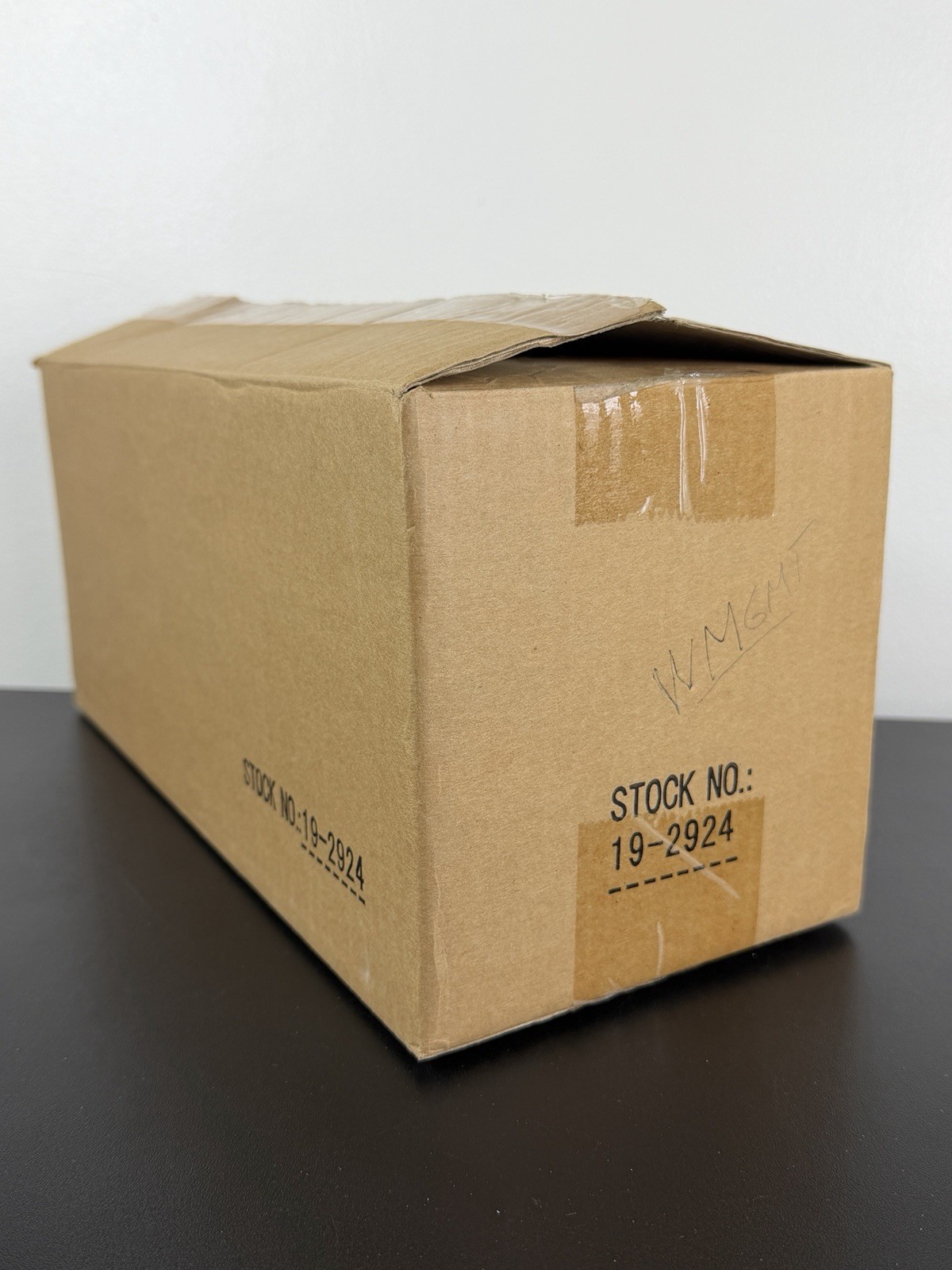 NIB  First Gear 1:34 Waste Management Mack Front-End Loader With Bin 19-2924