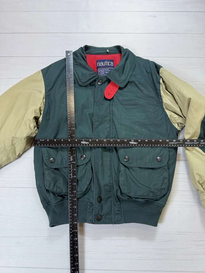 Chaqueta Bomber Nautica Vintage Verde Y Tostado Para Hombre Talla Mediana Hecha en Taiwán Foto 2 de 4