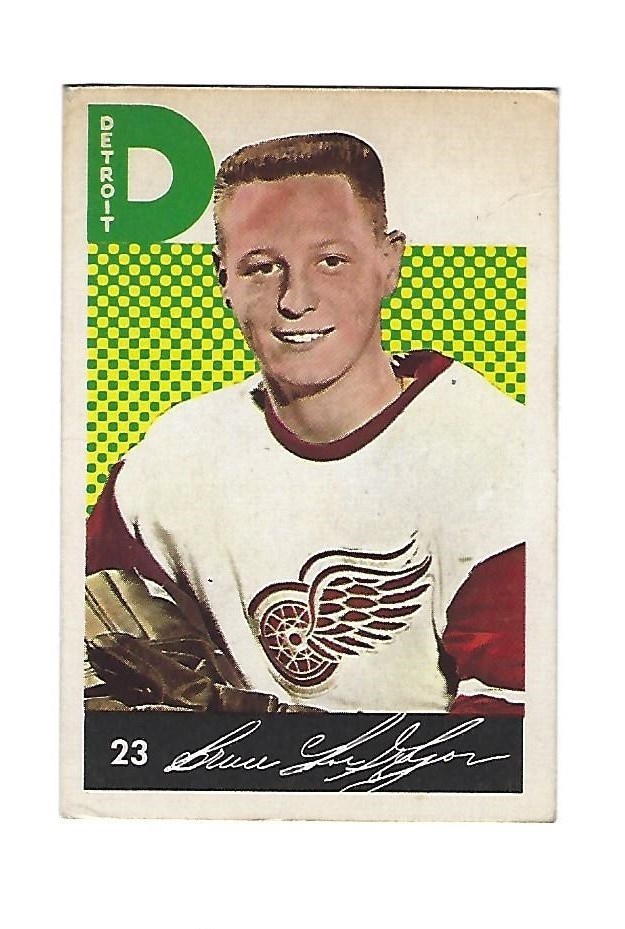 Bruce MacGregor #23 (Hockey Cards 1962 Parkhurst) — is it worth grading?