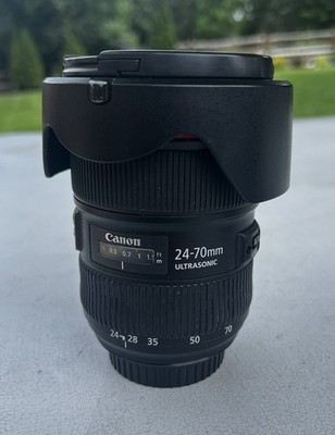 Canon EF 24-70mm F/2.8L II USM - PARTS ONLY NO AUTOFOCUS & TIGHT ATTACHMEN RING