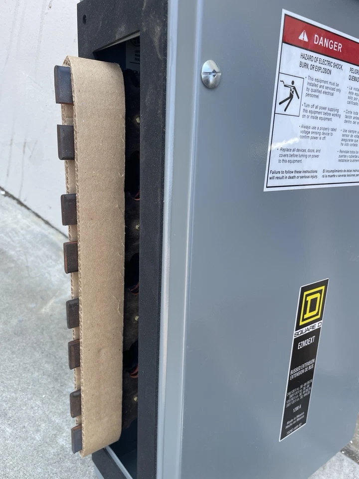 Square D EZM3EXT 12 英寸 1200 安 3 相仪表中心总线扩展 120/240 — 第 3/4 张图片